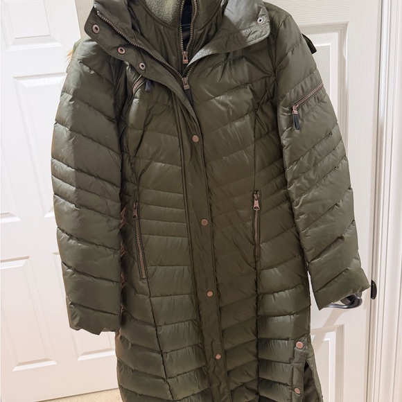 Women’s Long Down Coat - Picture 4 of 5